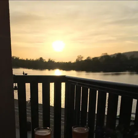 Apartman Darja Sa Pogledom Na Jezero Ostrovo Exterior photo